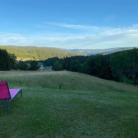 Appartement Lumineux Avec Vue Sur Les Montagnes 莫尔比耶 外观 照片